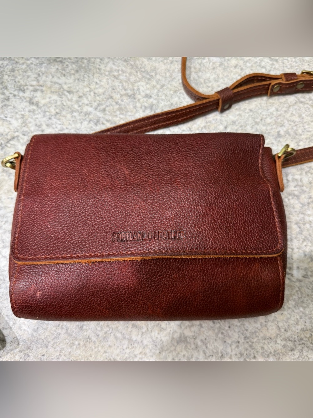 Portland Leather Nutmeg Medium Metro